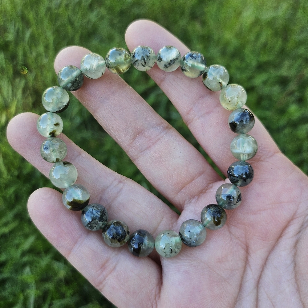 8mm prehnite bracelet
